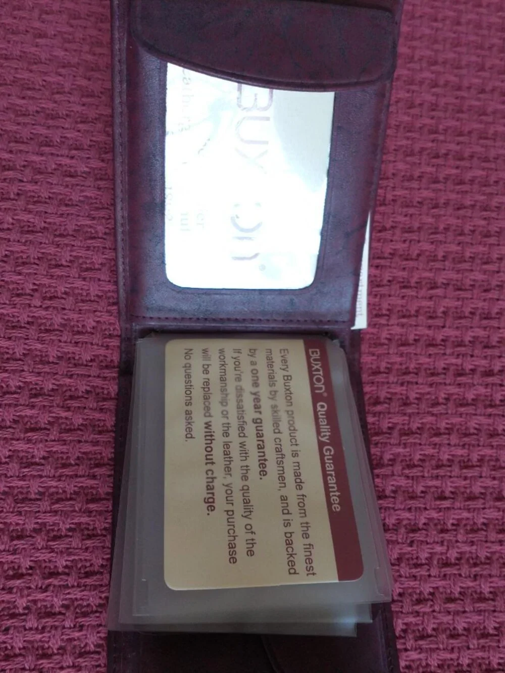 Buxton Women's Vintage Heiress Billfold Burgundy Leather Wallet NWT in Box - Picture 8 of 13